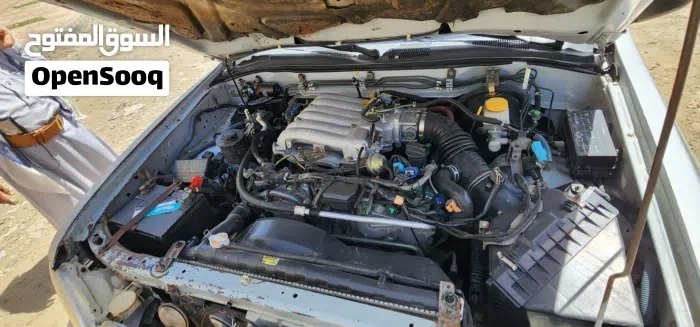 Nissan Pathfinder 2003 photo 2