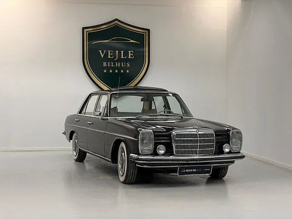 Mercedes-Benz 200