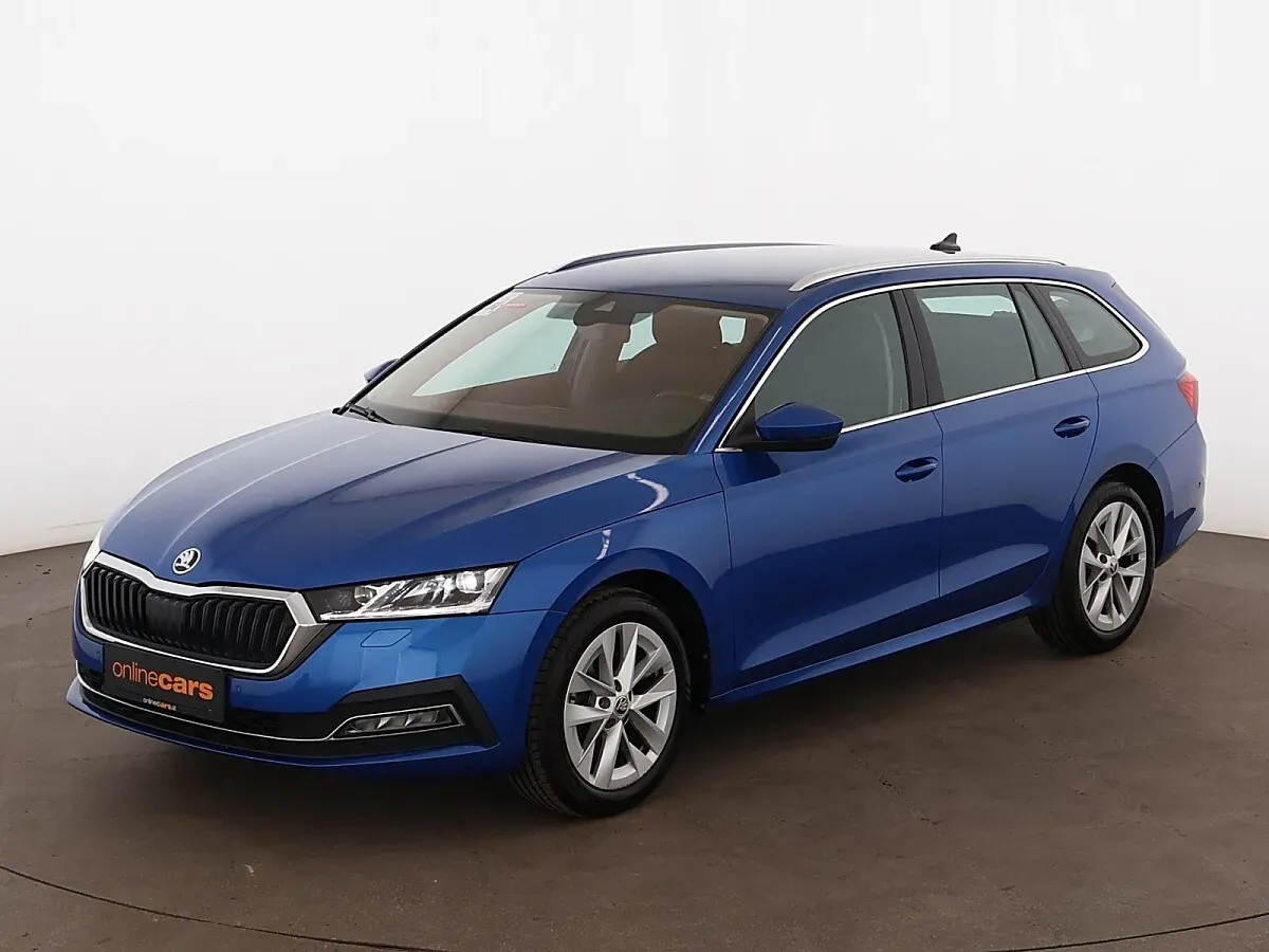 Skoda Octavia 2021 photo 2