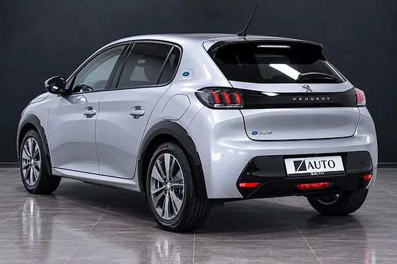 Peugeot E-208 2021 photo 4