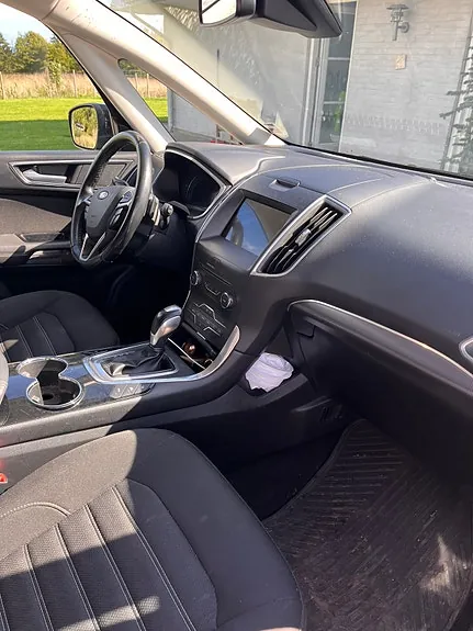 Ford Galaxy 2017 photo 4