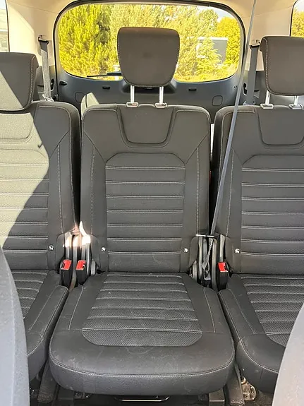 Ford Galaxy 2017 photo 5