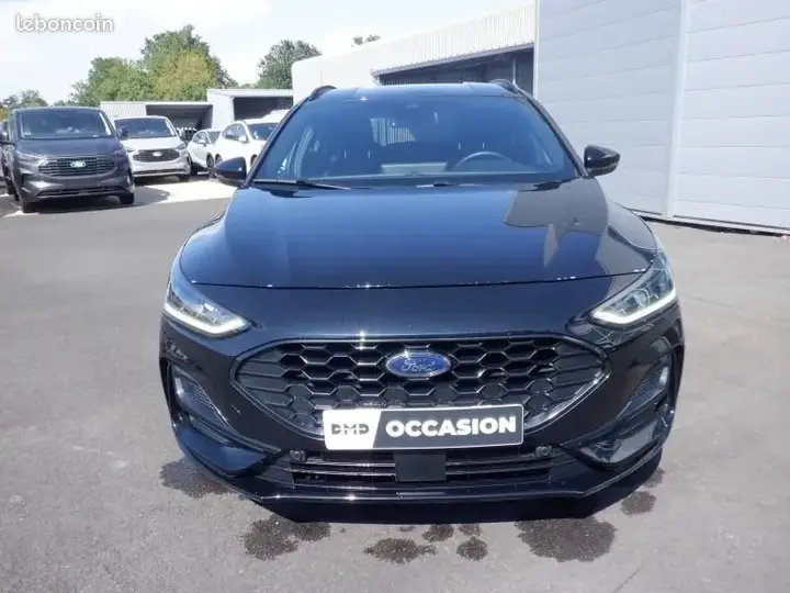 Ford Focus 2024 photo 4