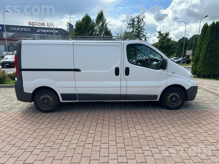 Renault Trafic 2013 photo 3