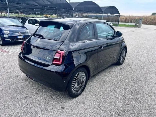 Fiat 500E Icon