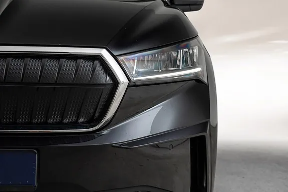 Skoda Enyaq 2023 photo 5