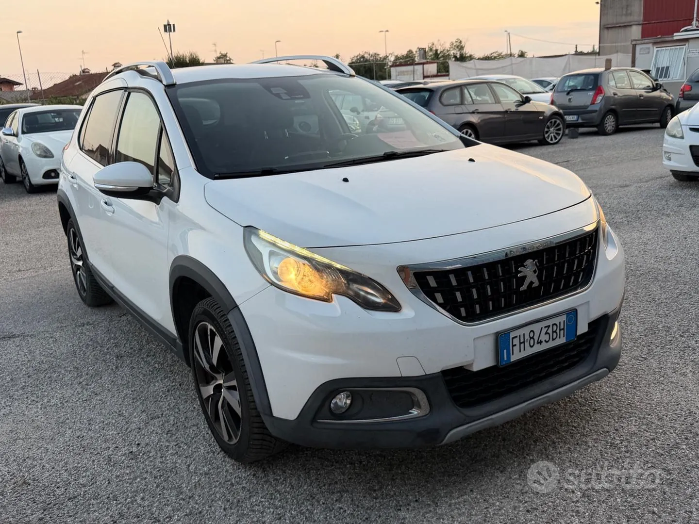 Peugeot 2008 2017 photo 4