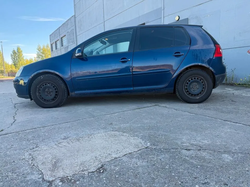 Volkswagen Golf V
