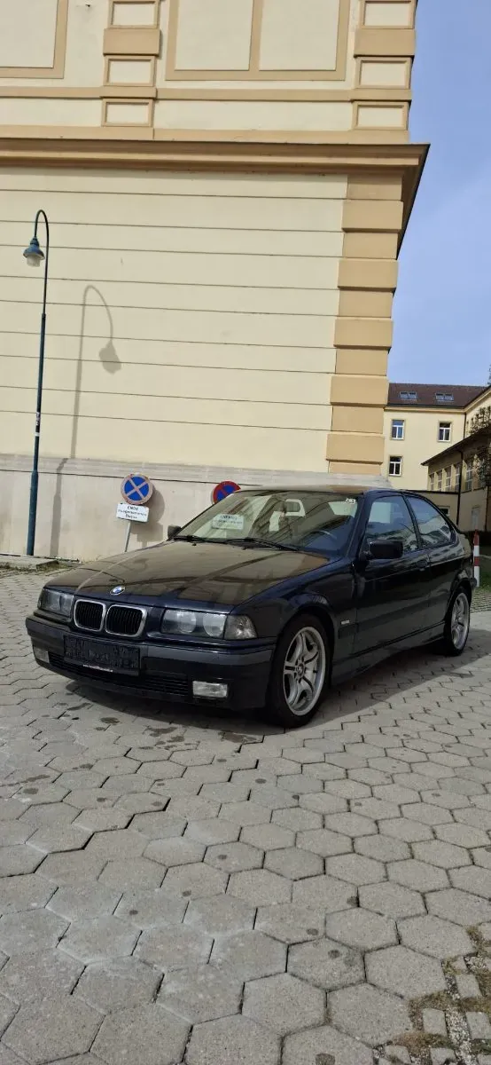 BMW 3 Series 2000 photo 2