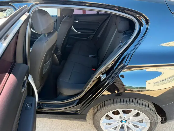 BMW 1 Series 2015 photo 4