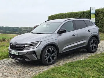 Renault Austral 2023 photo 3