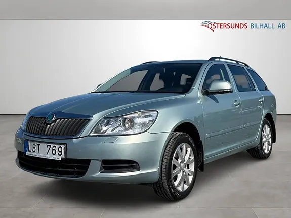 Skoda Octavia 2012 photo 3