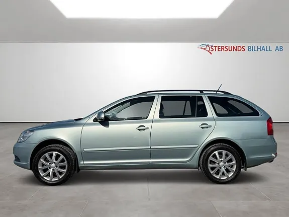 Skoda Octavia 2012 photo 4