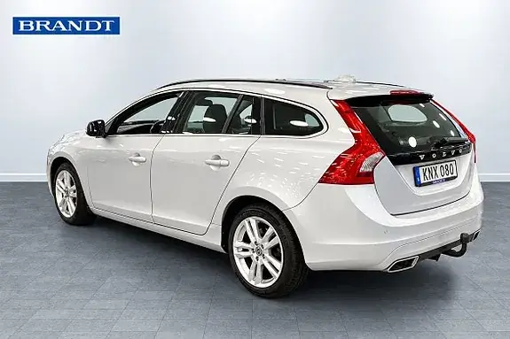 Volvo V60 2015 photo 2