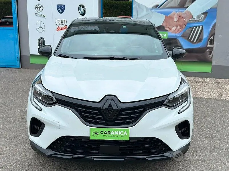 Renault Captur 2023 photo 2