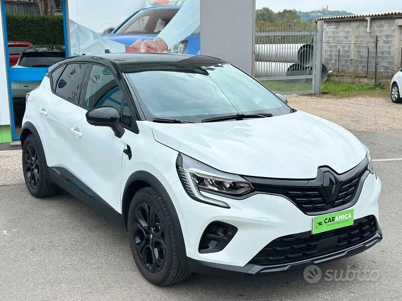 Renault Captur 2023 photo 3
