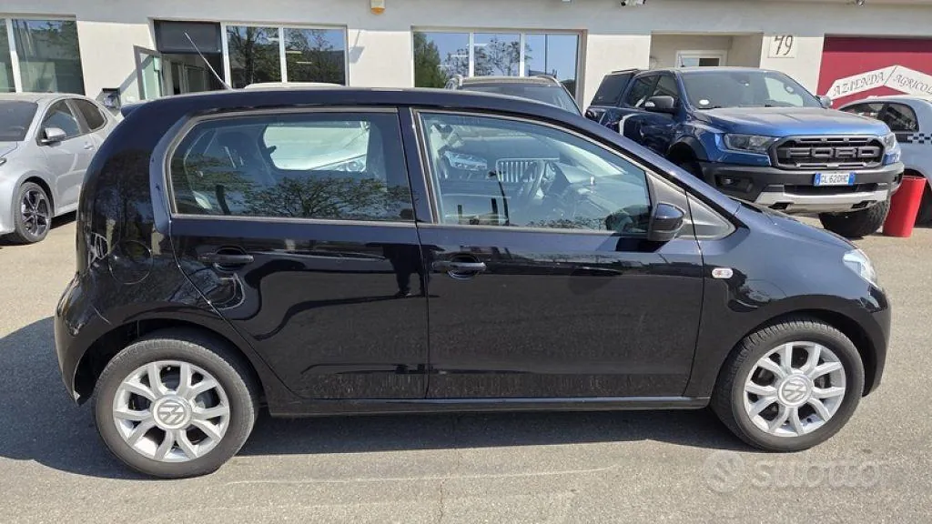Volkswagen Up 2016 photo 5