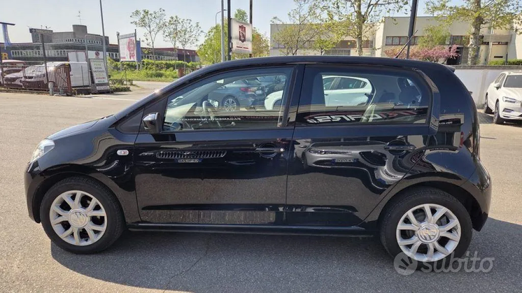 Volkswagen Up 2016 photo 3