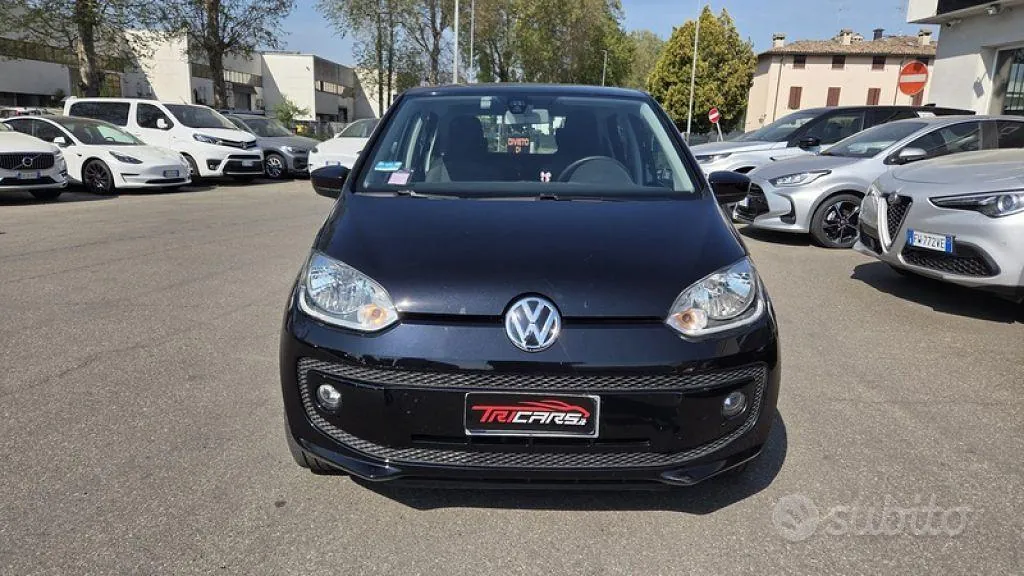 Volkswagen Up 2016 photo 2