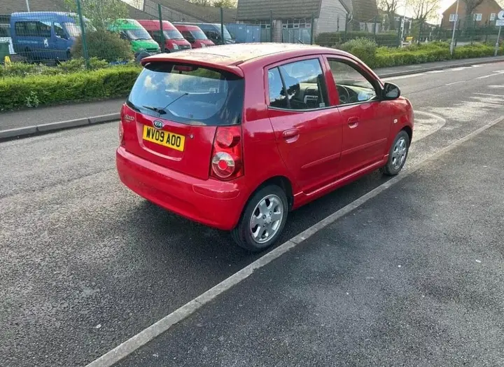 Kia Picanto 2009 photo 3