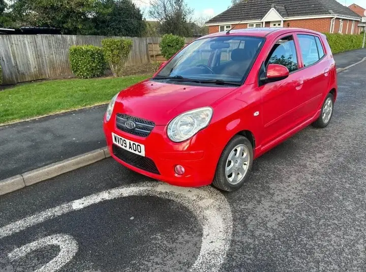 Kia Picanto 2009 photo 2