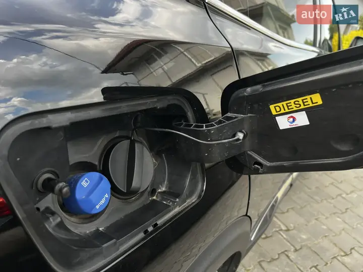 Peugeot 3008 2017 photo 2