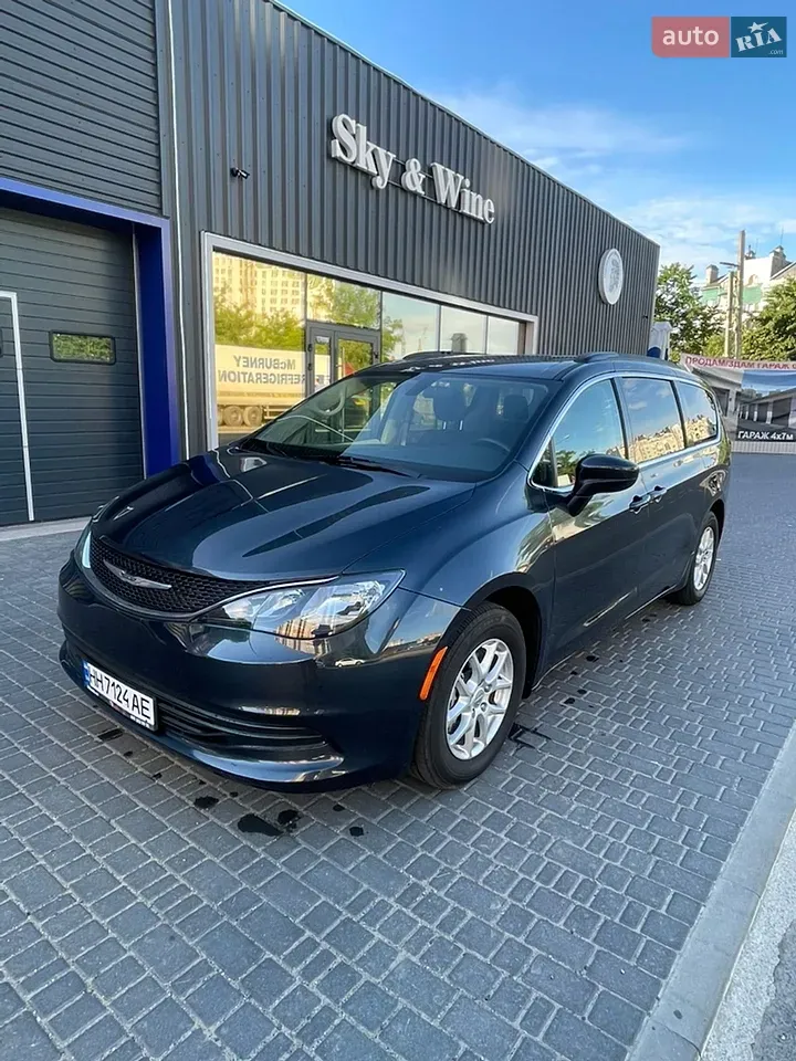 Chrysler Pacifica 2019 photo 3