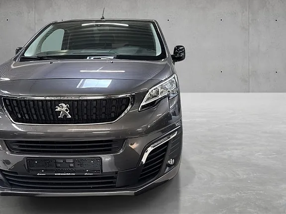 Peugeot Expert 2022 photo 2