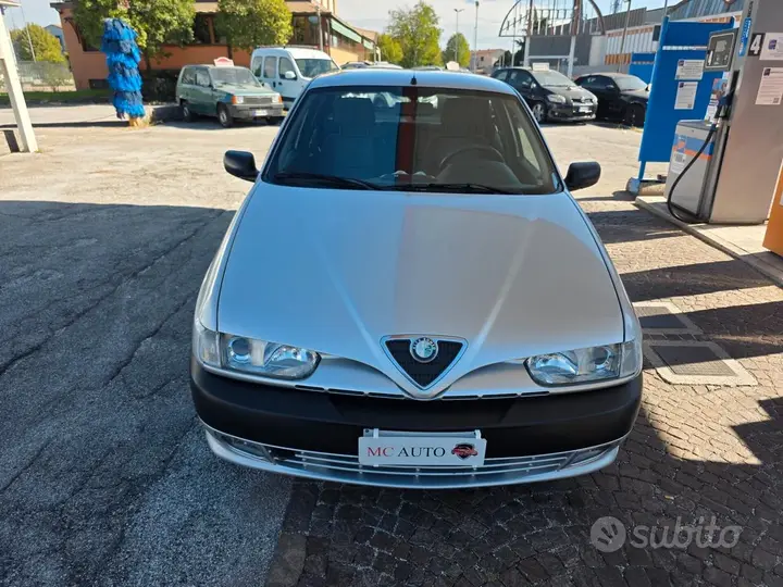 Alfa Romeo 146 1998 photo 2