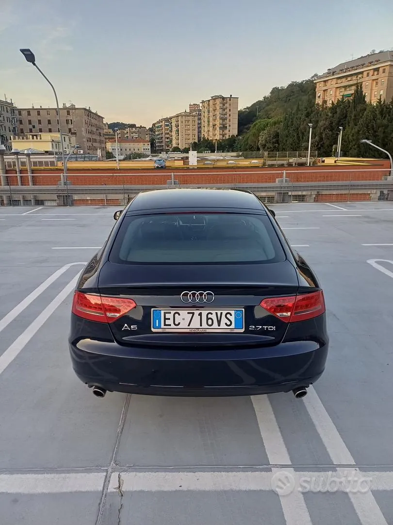 Audi A5 2010 photo 3