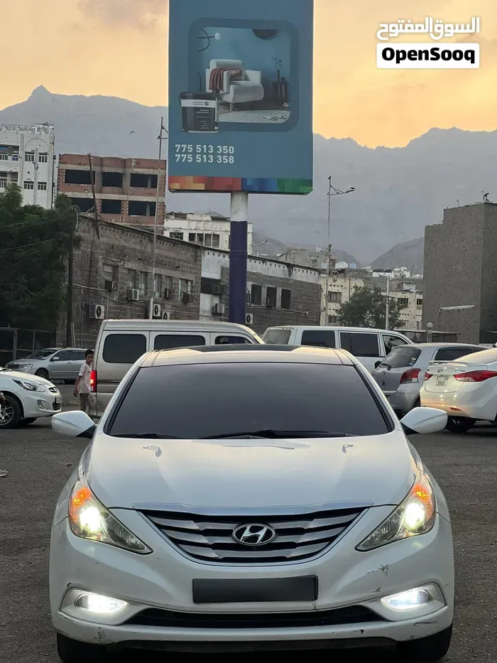 Hyundai Sonata 2011 photo 3