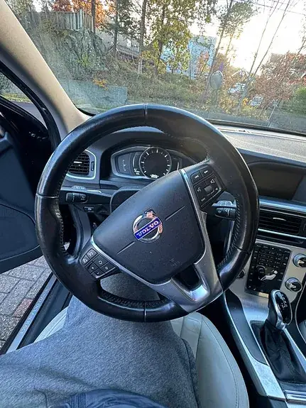 Volvo V60 2015 photo 4