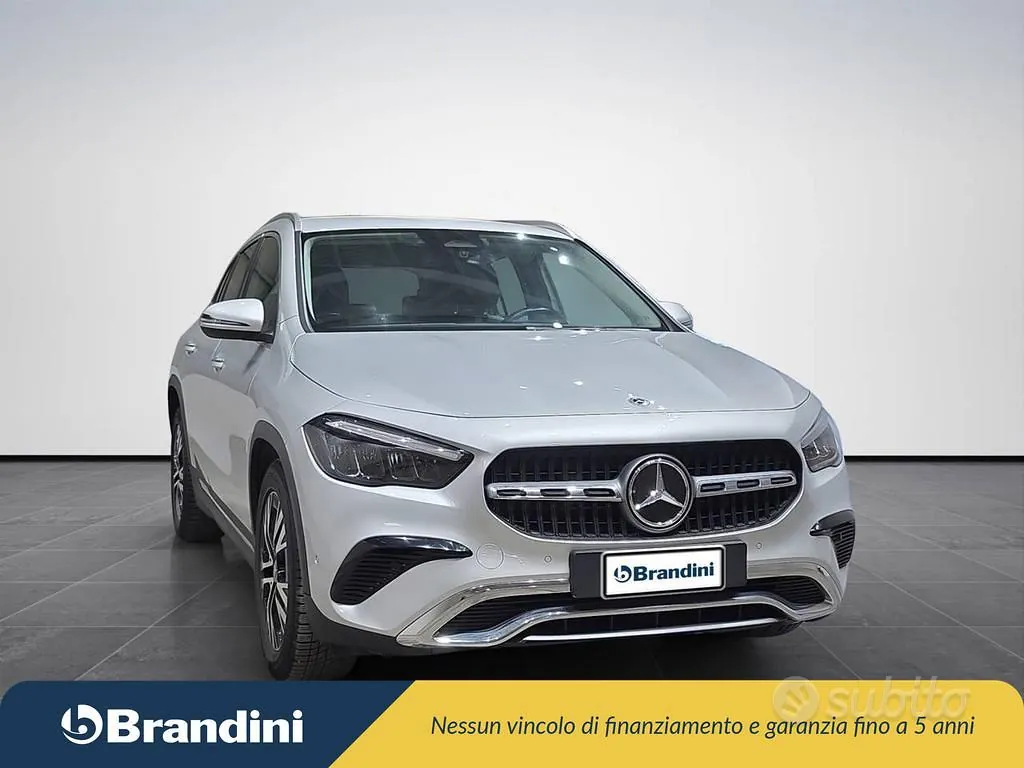 Mercedes-Benz Gla 2023 photo 4