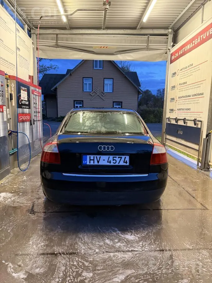 Audi A4 2001 photo 5