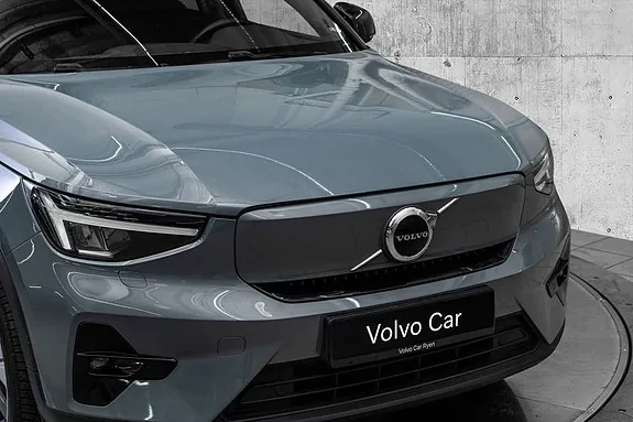 Volvo C40 2023 photo 2