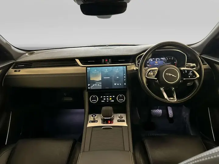 Jaguar F-Pace 2022 photo 3