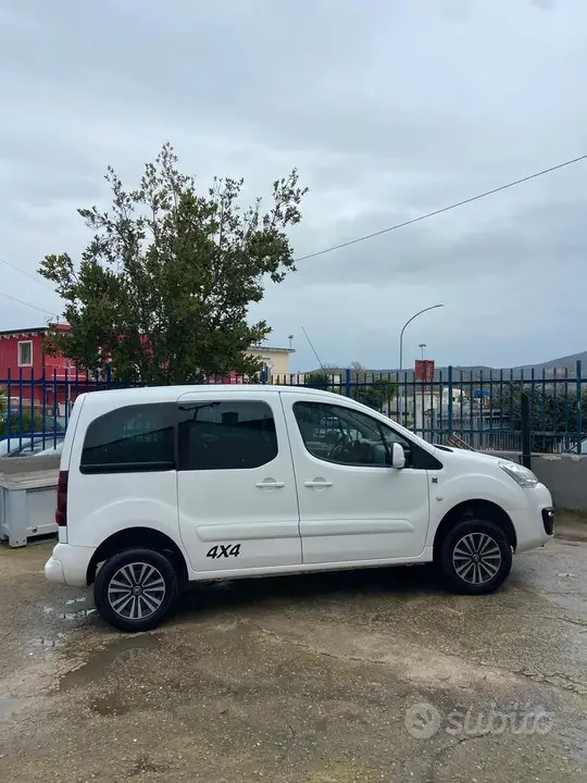 Peugeot Partner 2018 photo 4