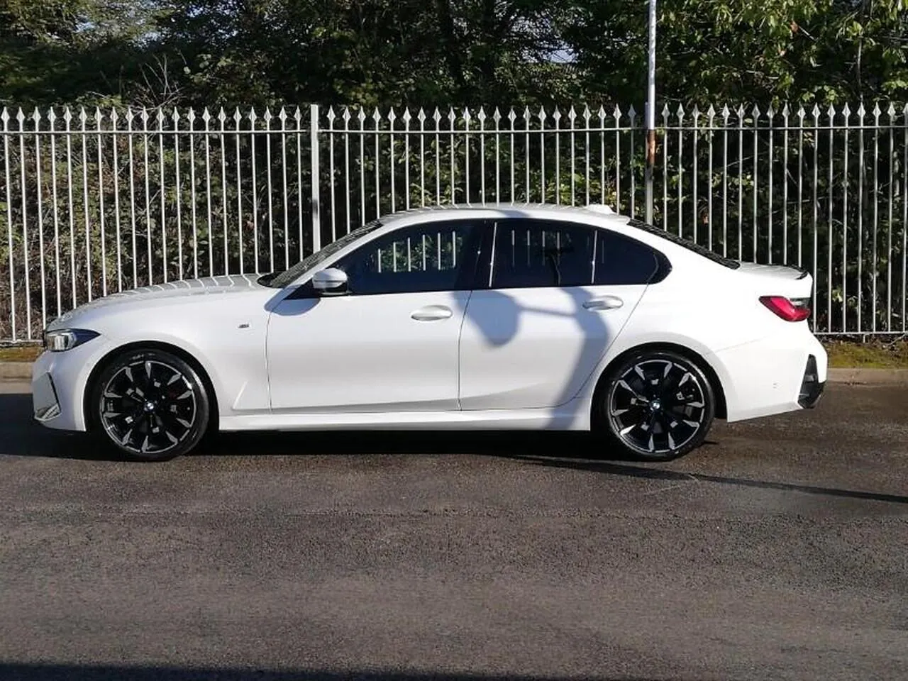 BMW 3 Series 2026 photo 4