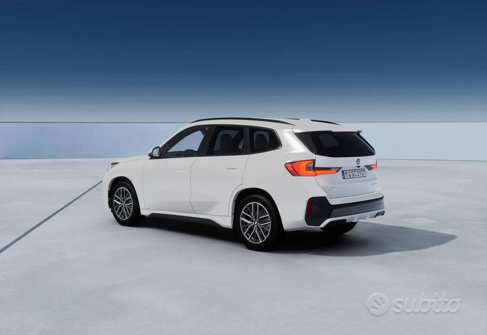 BMW X1 photo 2