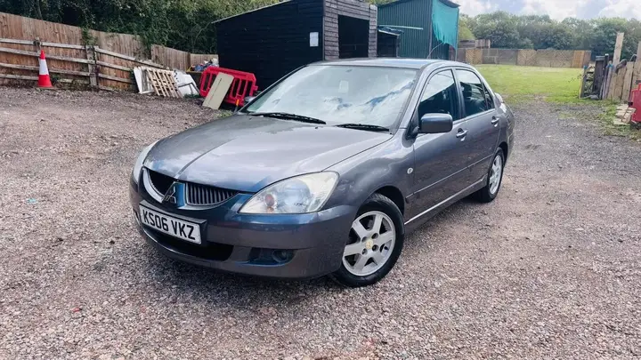 Mitsubishi Lancer
