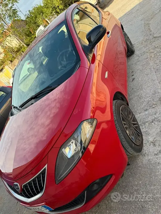 Lancia Ypsilon 2022 photo 3
