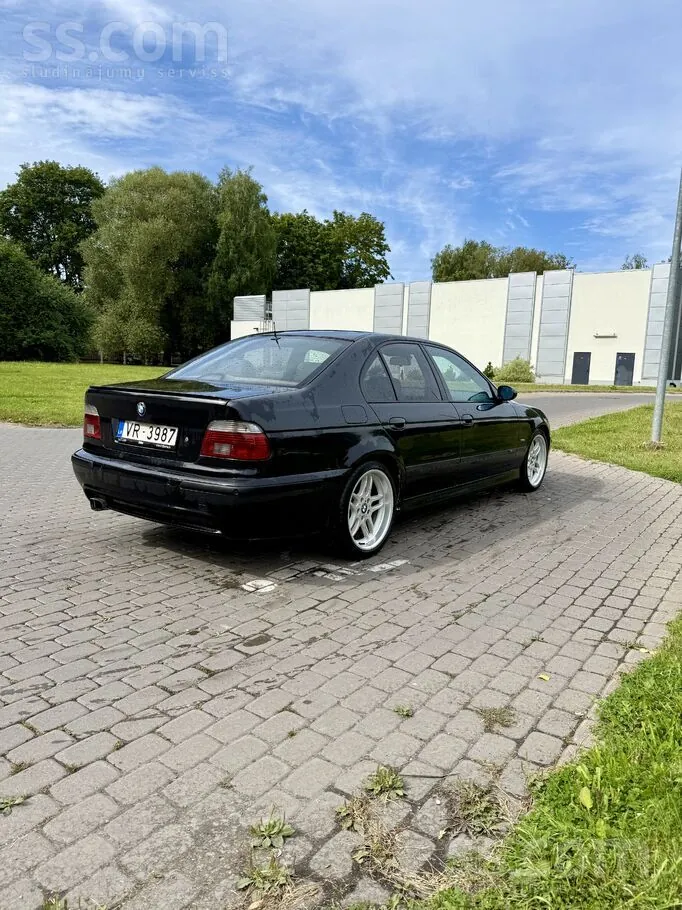 BMW 530 1999 photo 2