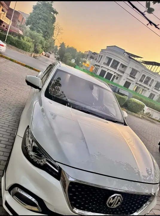 MG Hs