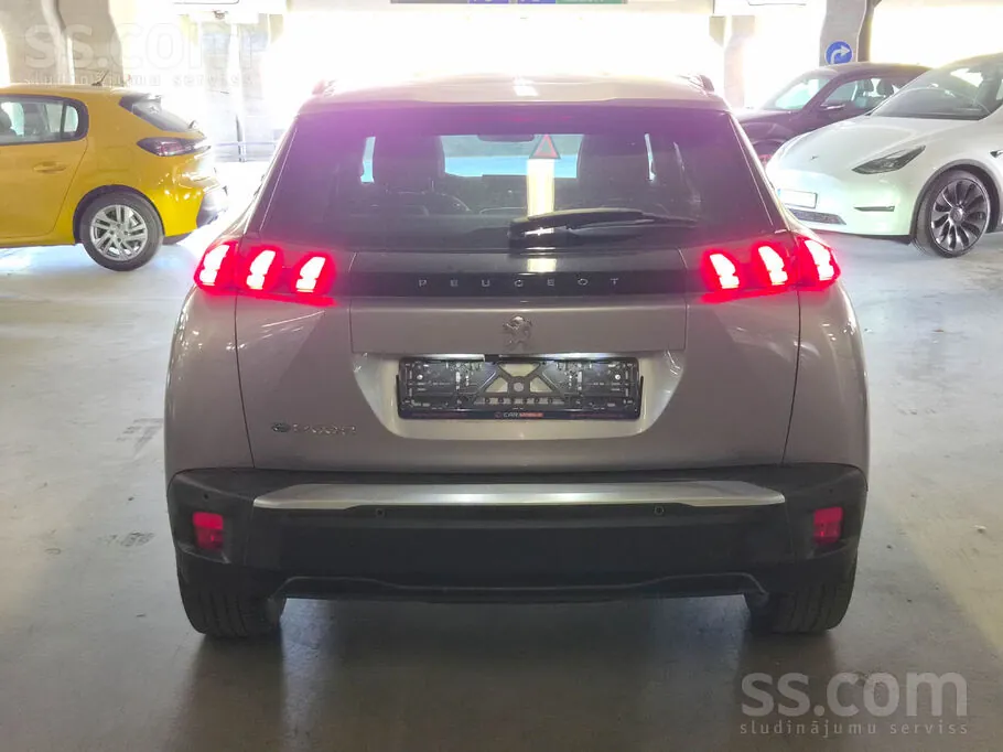 Peugeot 2008 2022 photo 5