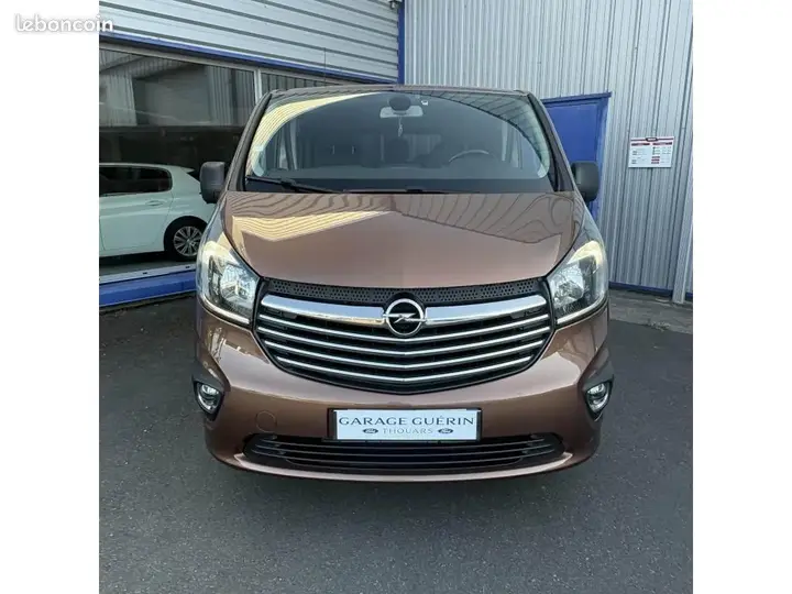 Opel Vivaro 2018 photo 2