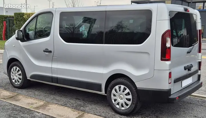 Nissan Nv300 2018 photo 4