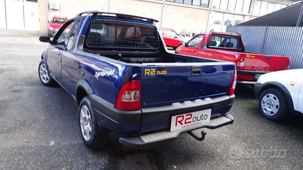 Fiat Strada Fiorino Pick-Up 2006 photo 4