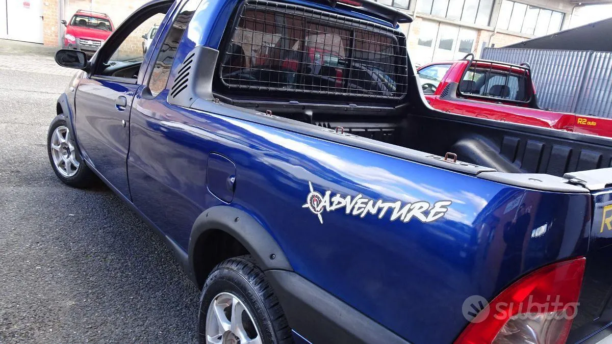 Fiat Strada Fiorino Pick-Up 2006 photo 3
