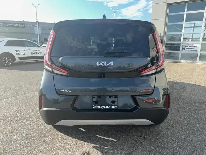 Kia Soul 2023 photo 3