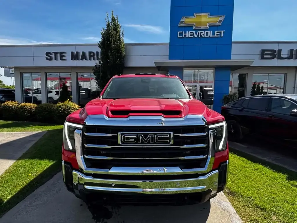 GMC Sierra 2500Hd 2026 photo 4